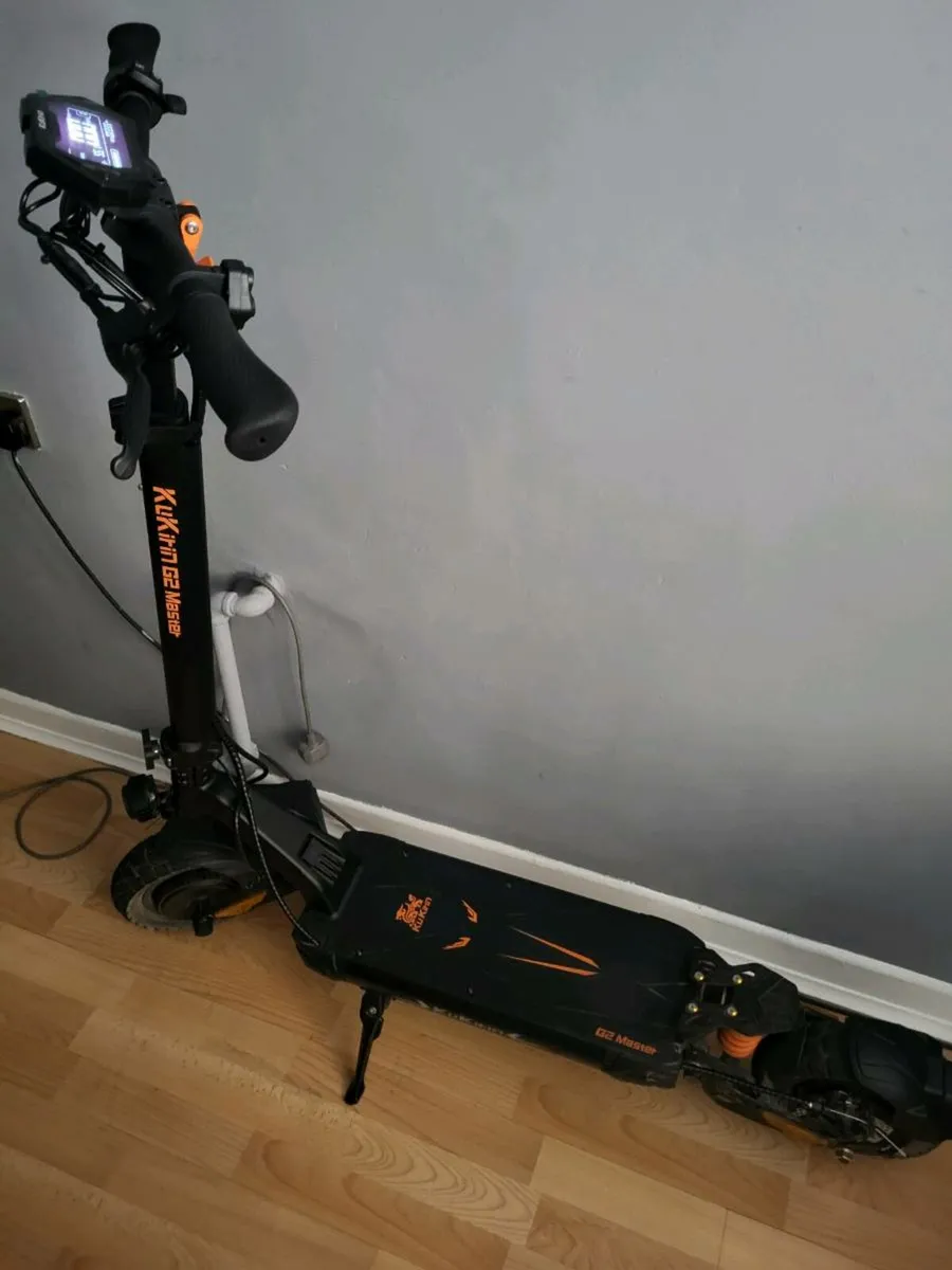 Scooter - Image 2