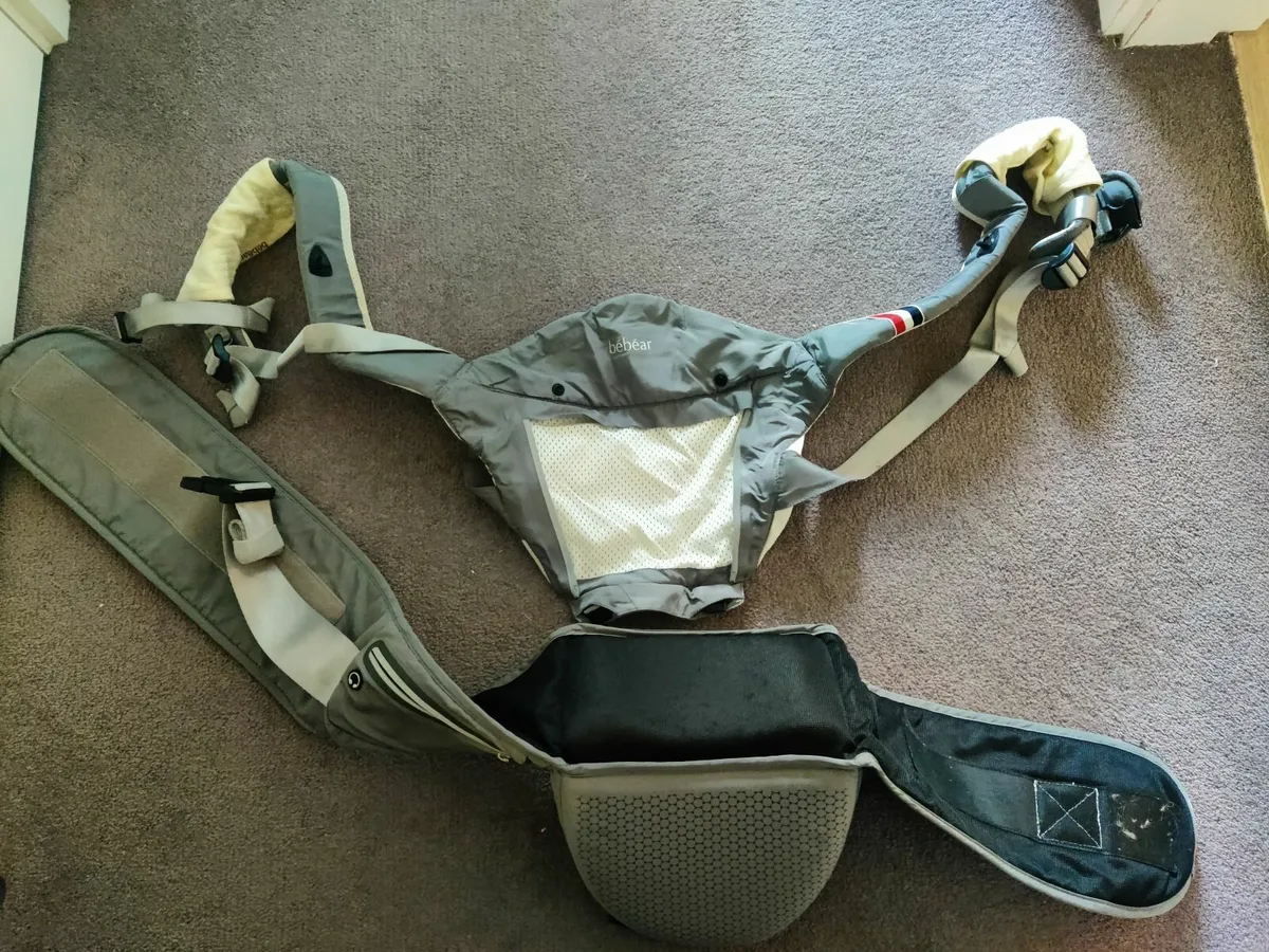 Baby carrier - Image 1