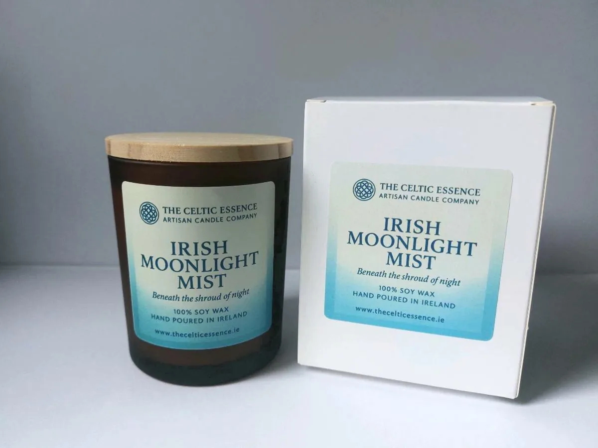 Irish Moonlight Mist Scented Candles - Image 2