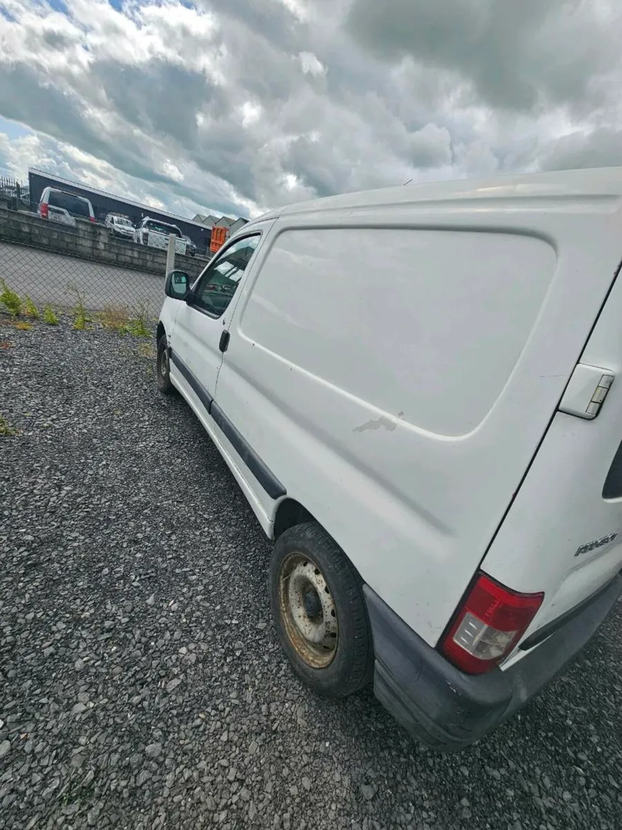 Peugeot Partner - Image 1