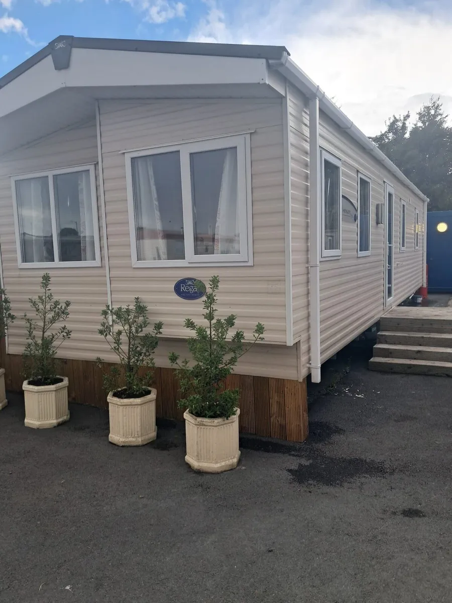 Regal Henley mobile home - Image 1