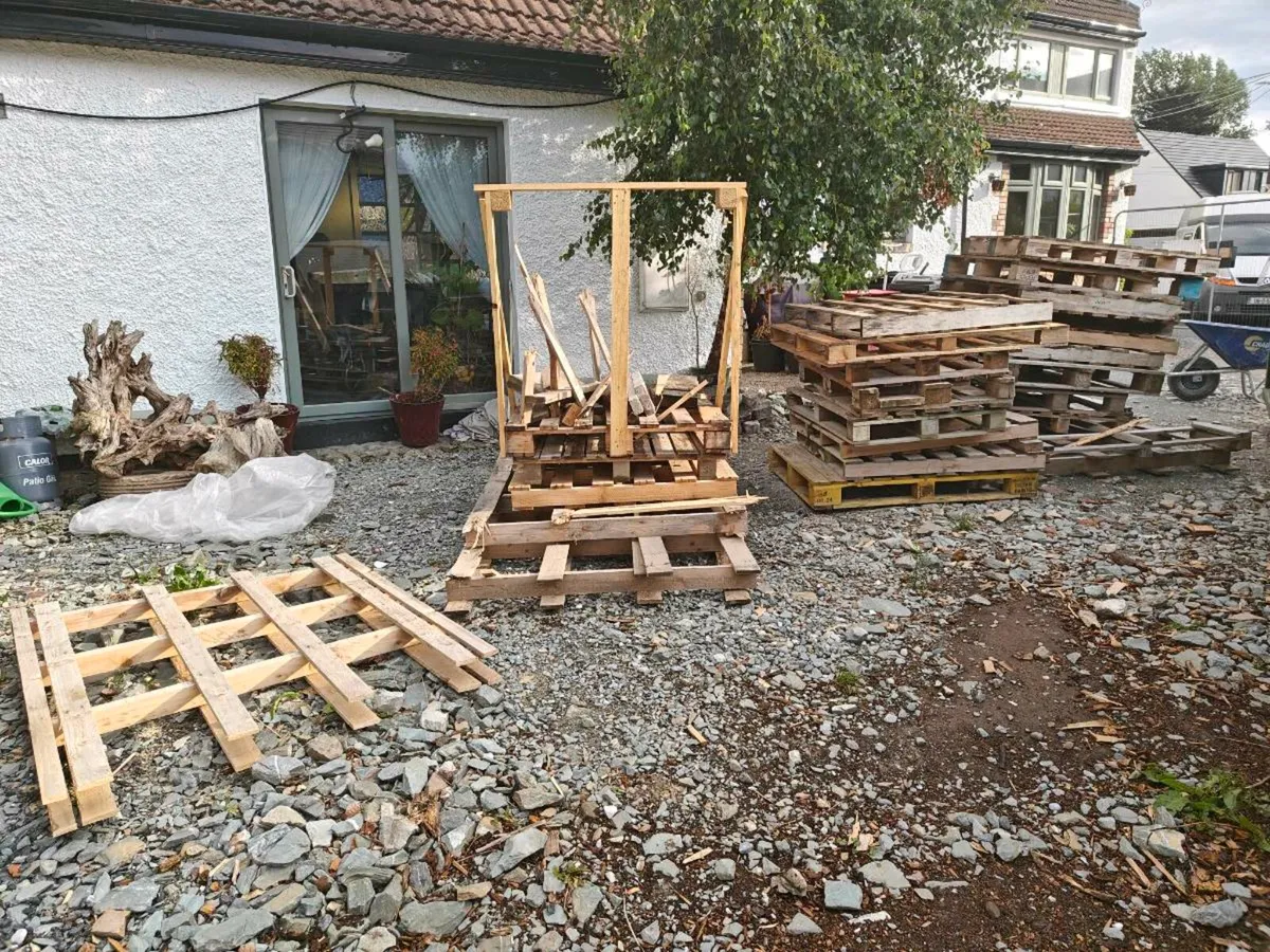 Pallets free Dublin 14