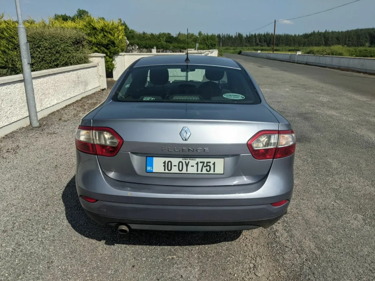 Renault Fluence 2010 - Image 4