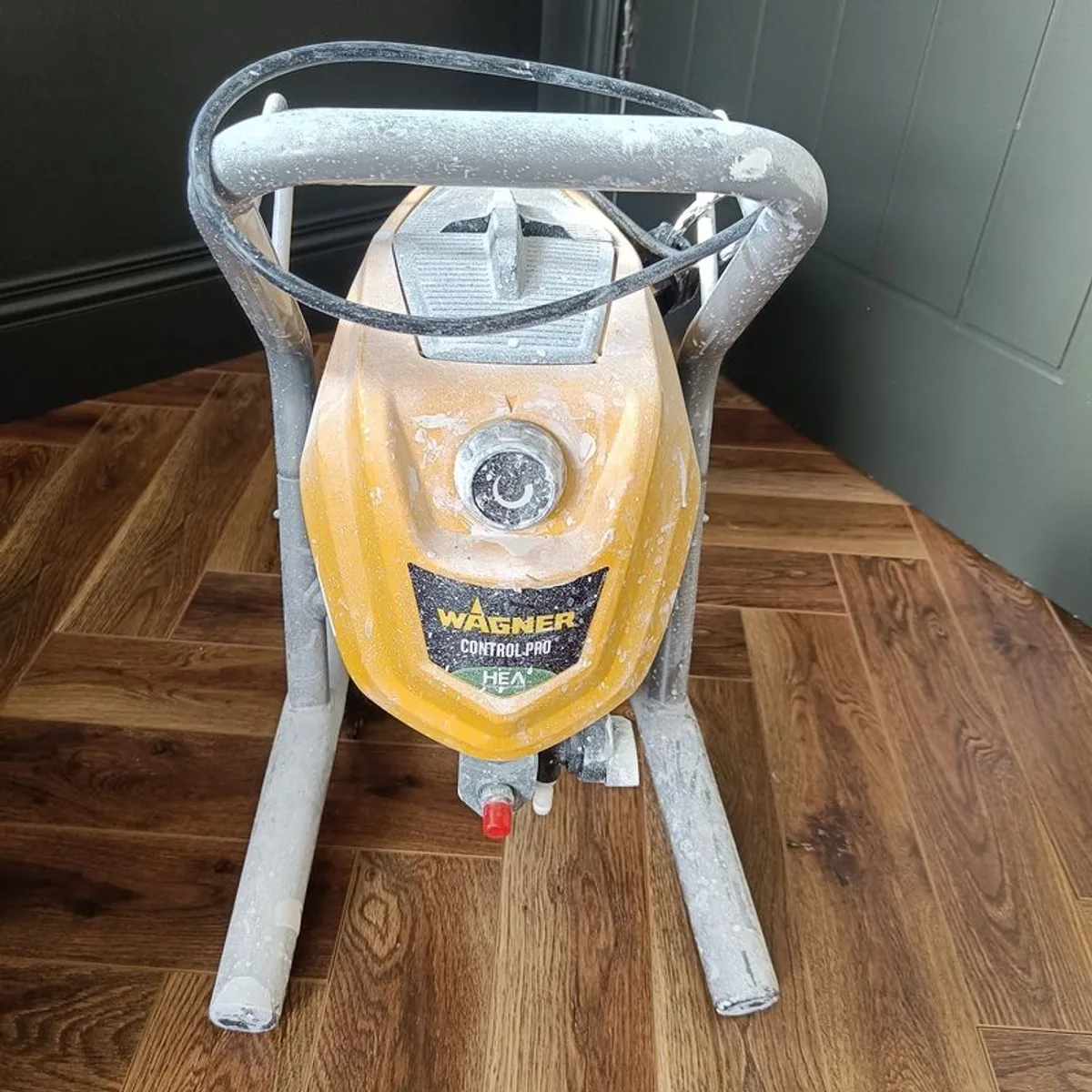 Wagner 250M paint sprayer - Image 2