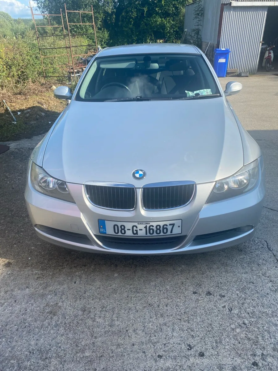 BMW 320 E90 D SE - Image 2