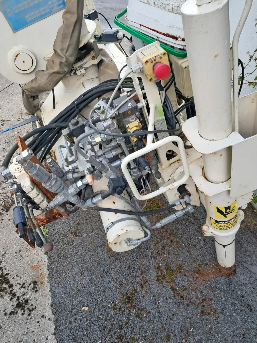 Bonfiglioli Crane I5000m 795hrs - Image 3
