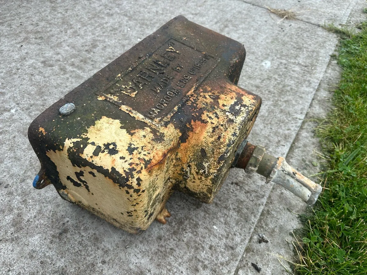 House and farm clearance auction - Image 2
