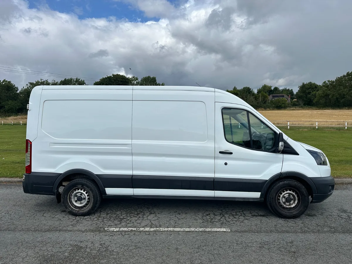 Ford Transit 2018 DOE 10/25 - Image 3