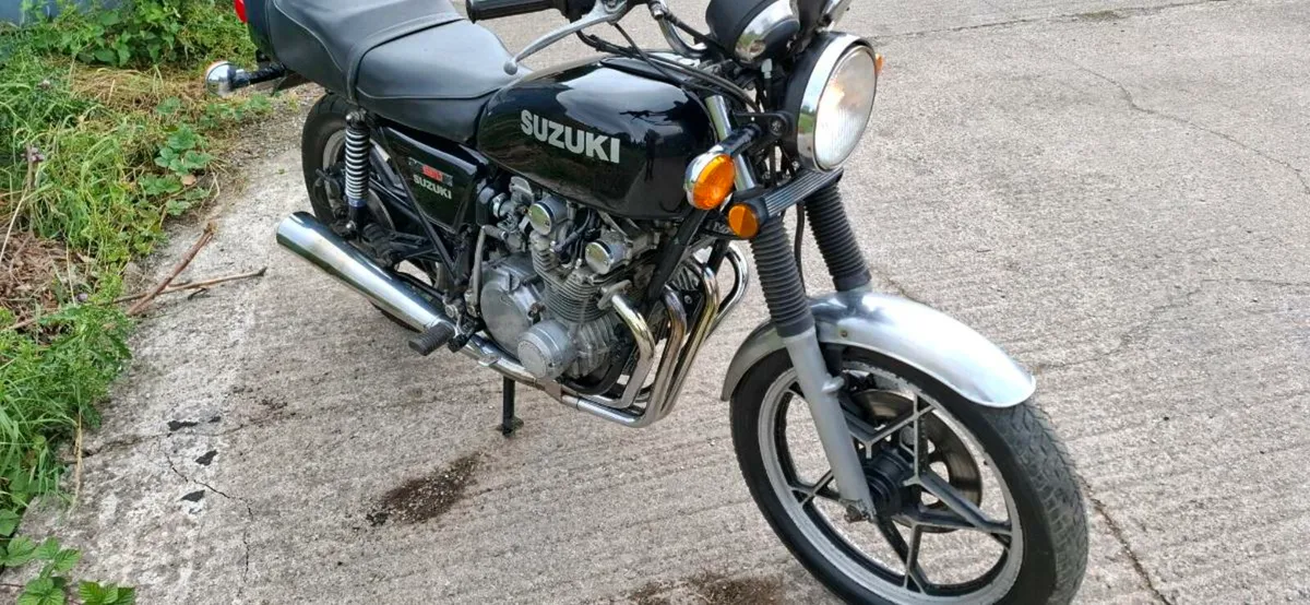 1979 Suzuki GS 550 E low mileage 17k miles - Image 2