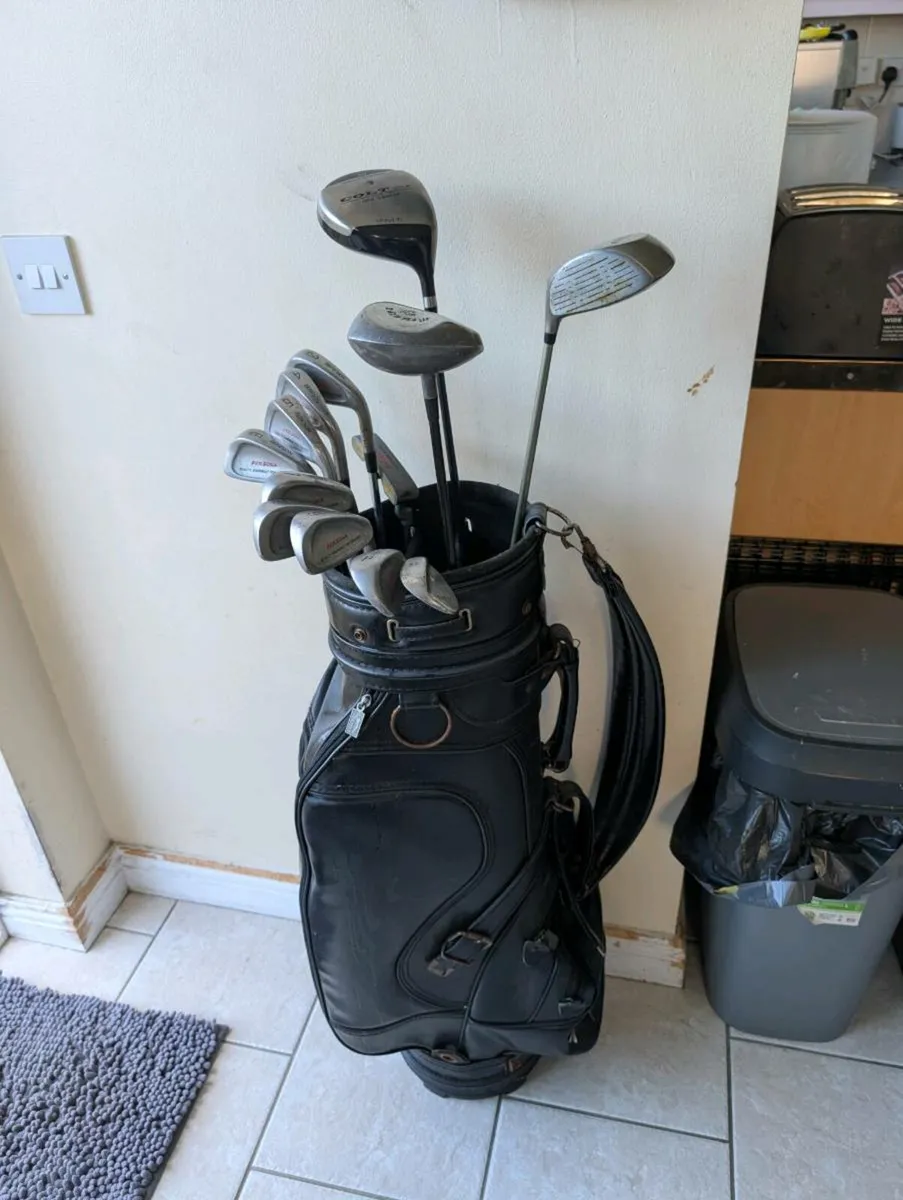 Golf clubs need gone tonight - Image 1