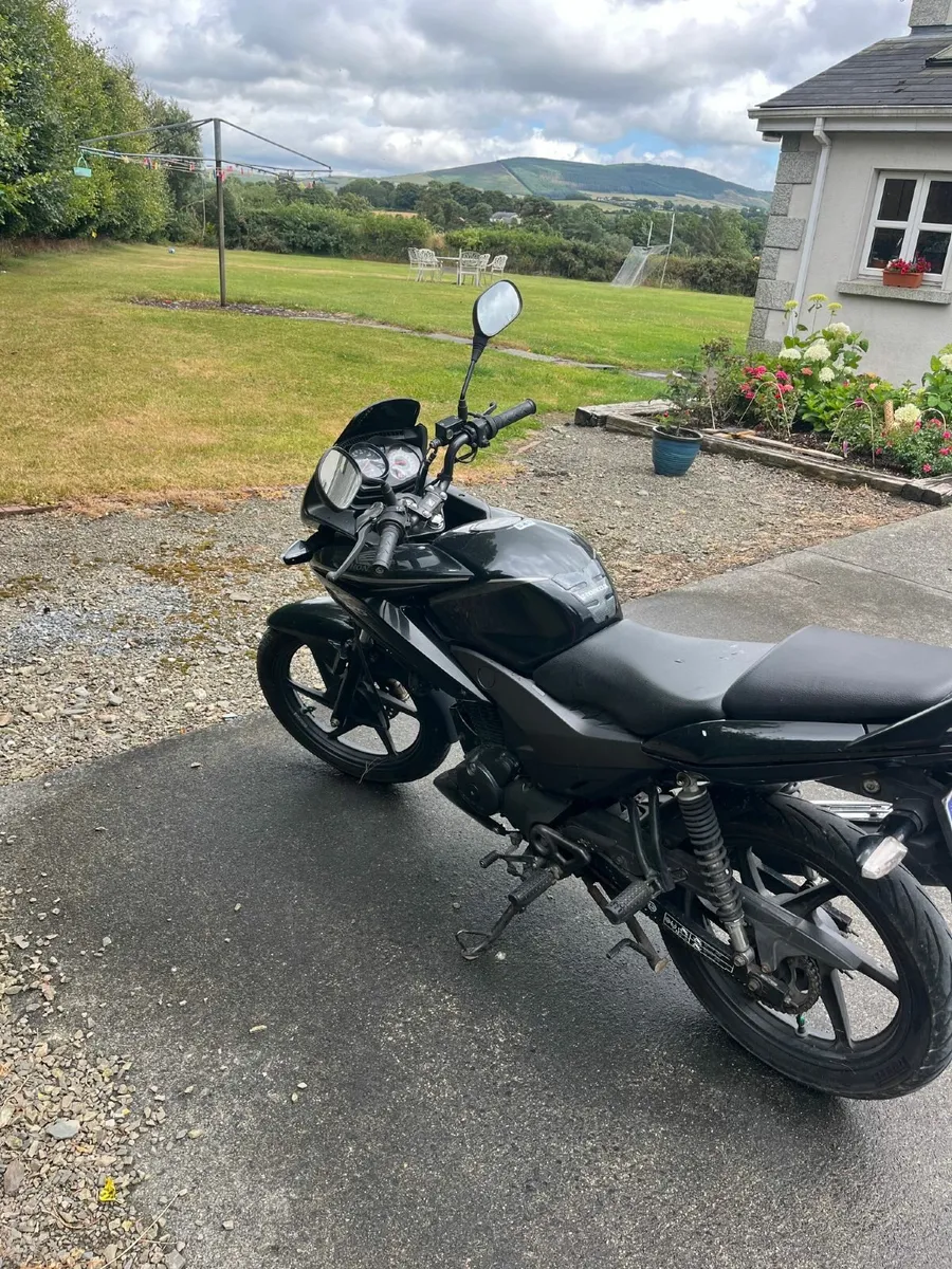 Low Mileage 2012 Honda CBF 125cc - Image 4