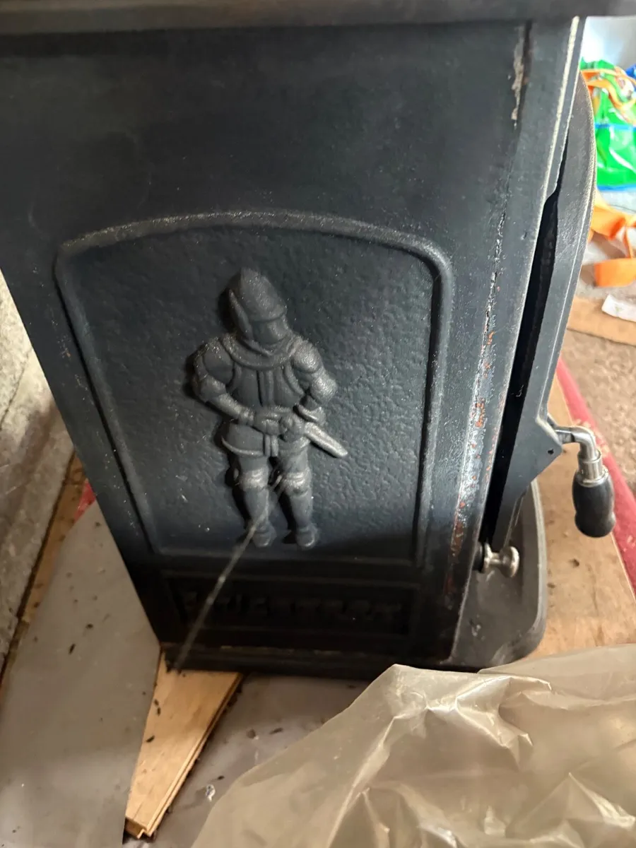 Solid Fuel Stove - Image 2