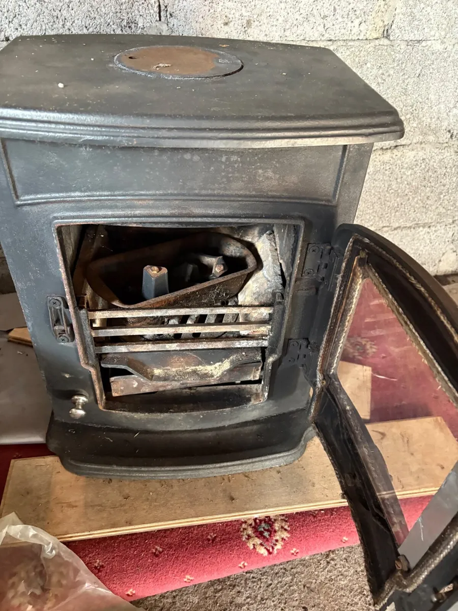 Solid Fuel Stove - Image 3