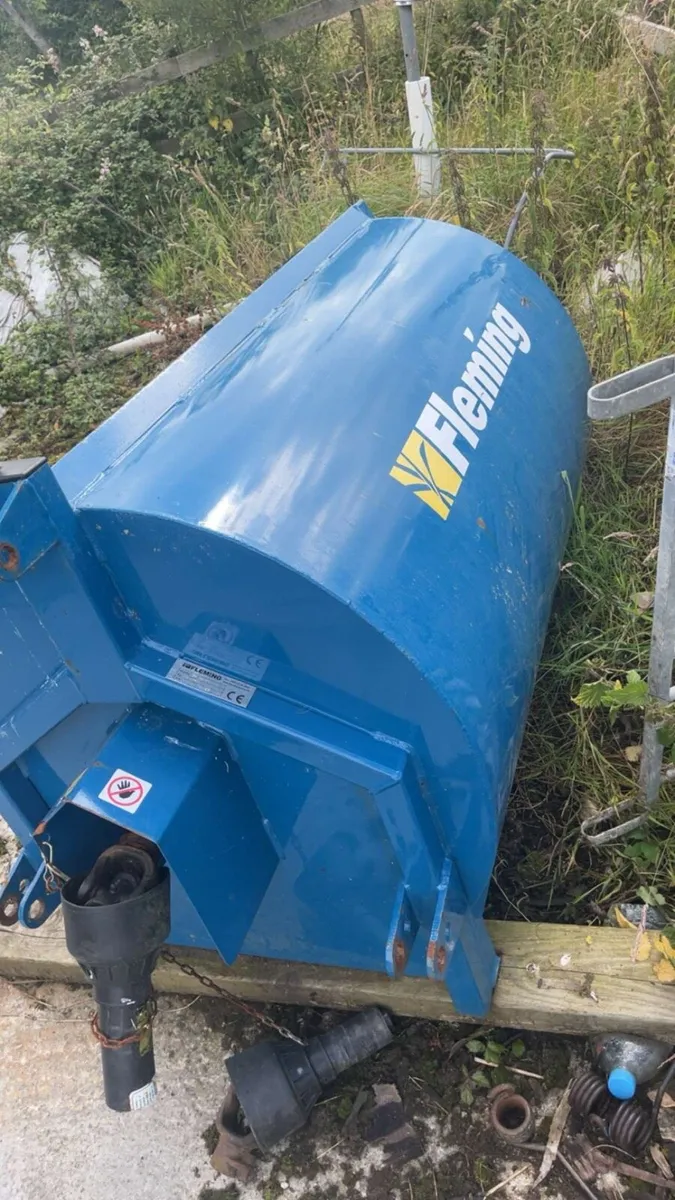 Dung spreader - Image 1
