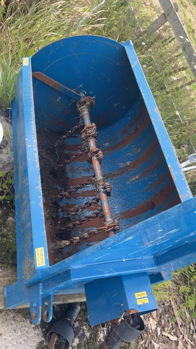 Dung spreader - Image 3