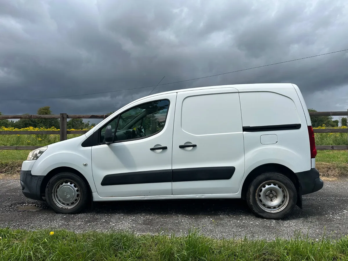 Peugeot Partner 2010 - Image 3