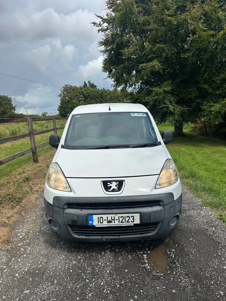 Peugeot Partner 2010 - Image 2