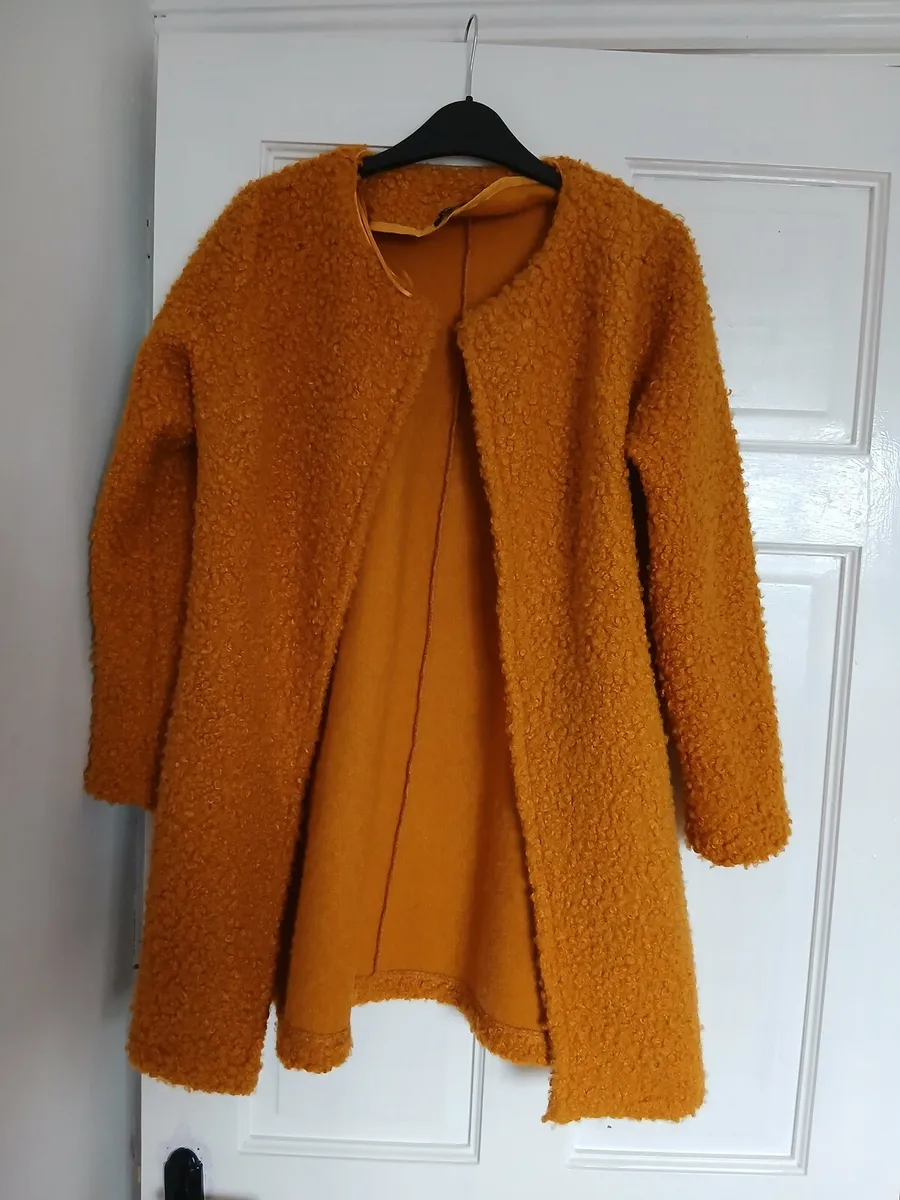 Mustard colour coat - Image 1