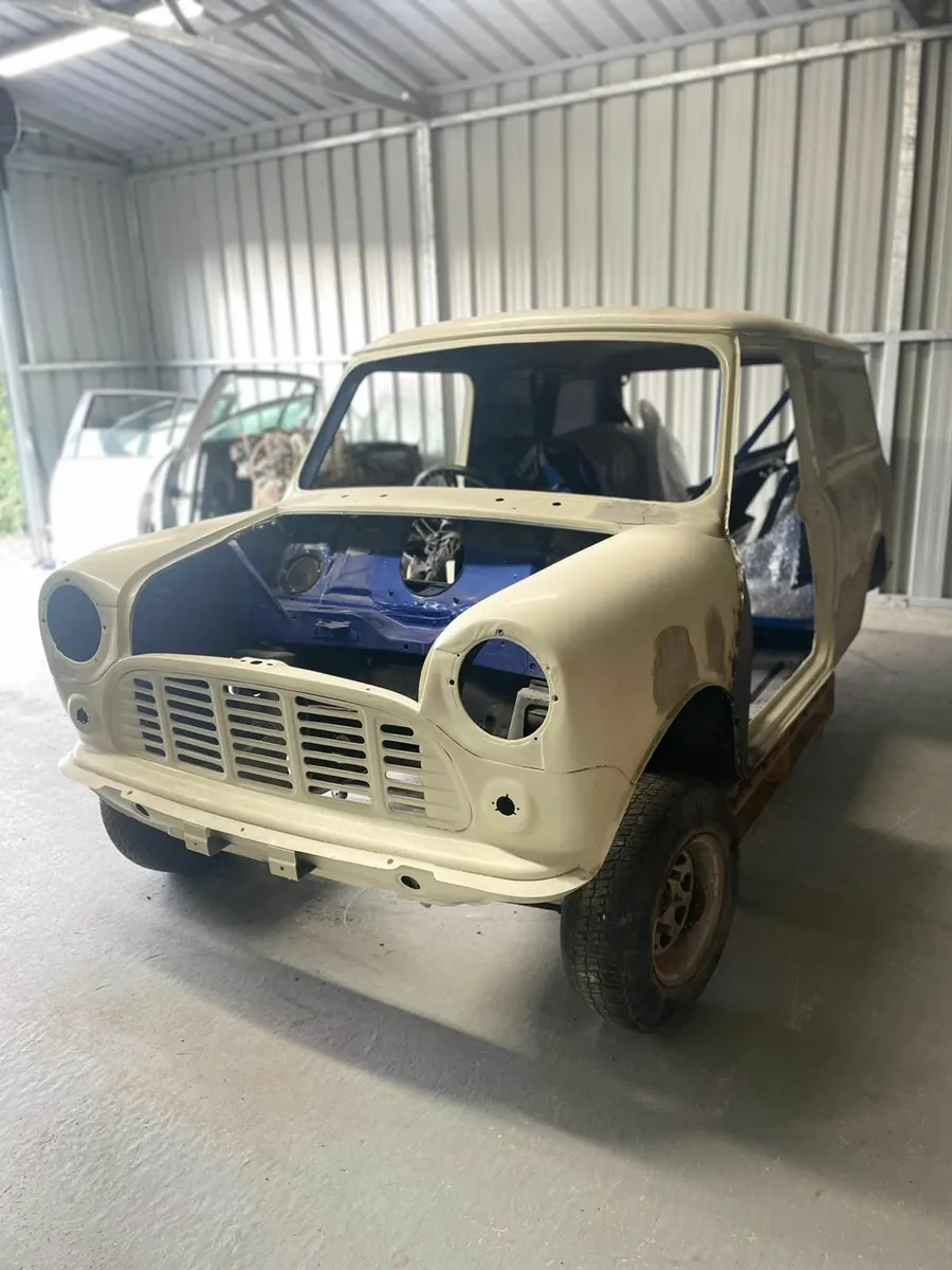 Austin Mini 1979 - Image 1
