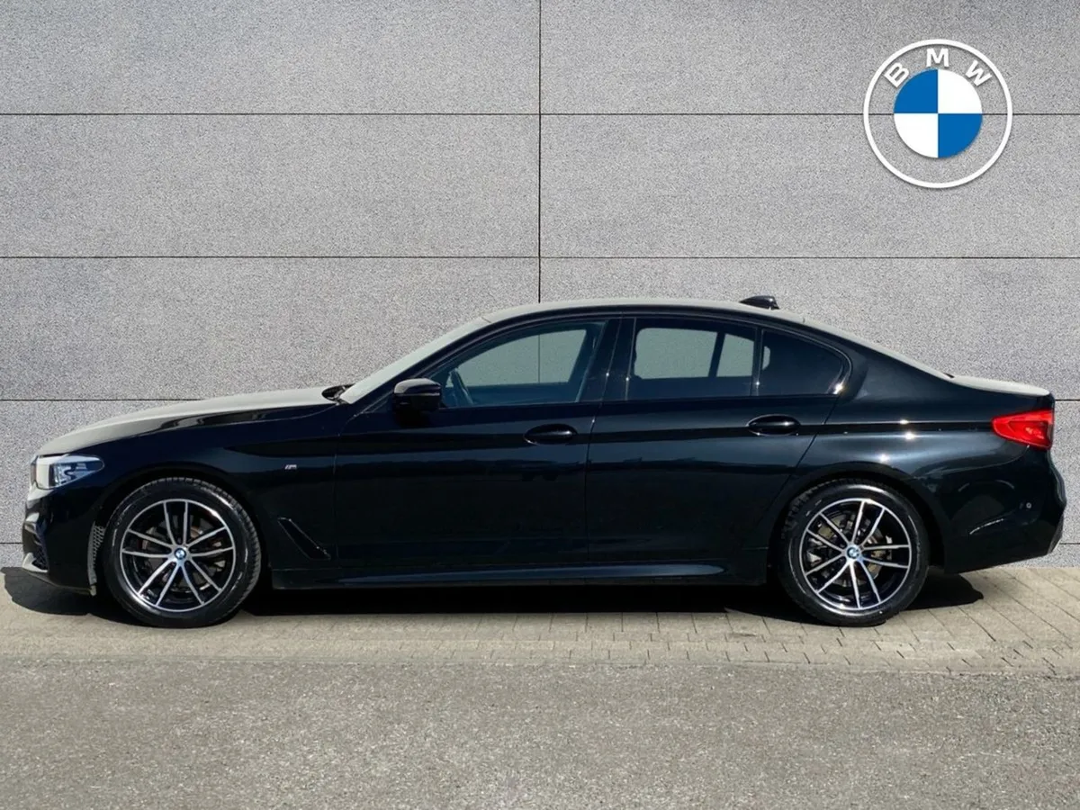 BMW 5 Series 520d M Sport Saloon - Image 4