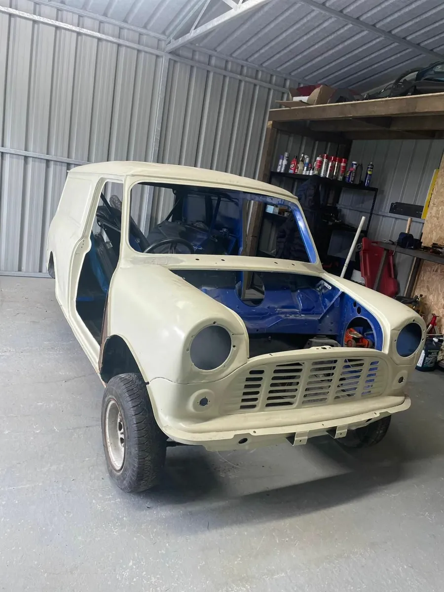 Austin Mini 1979 - Image 2