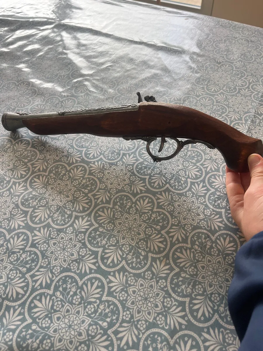 Model of a flintlock - Image 3