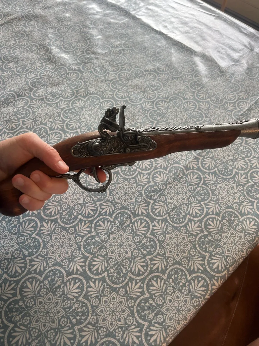 Model of a flintlock - Image 4