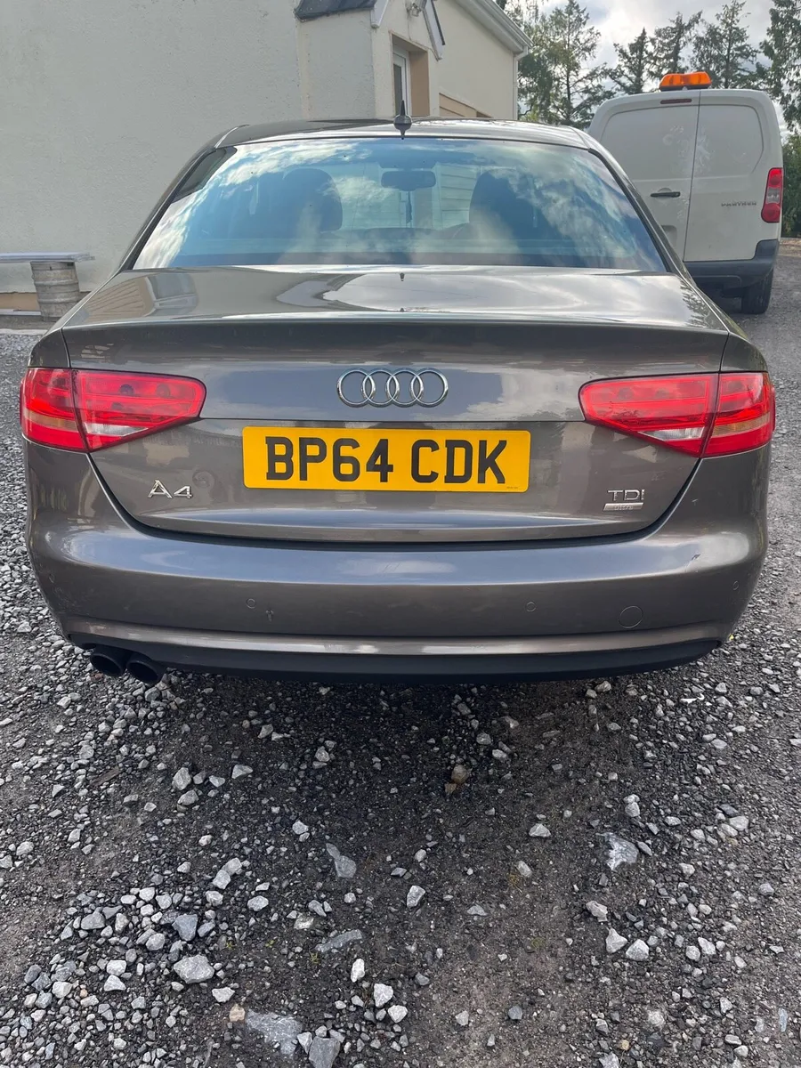 Audi A4 - Image 2