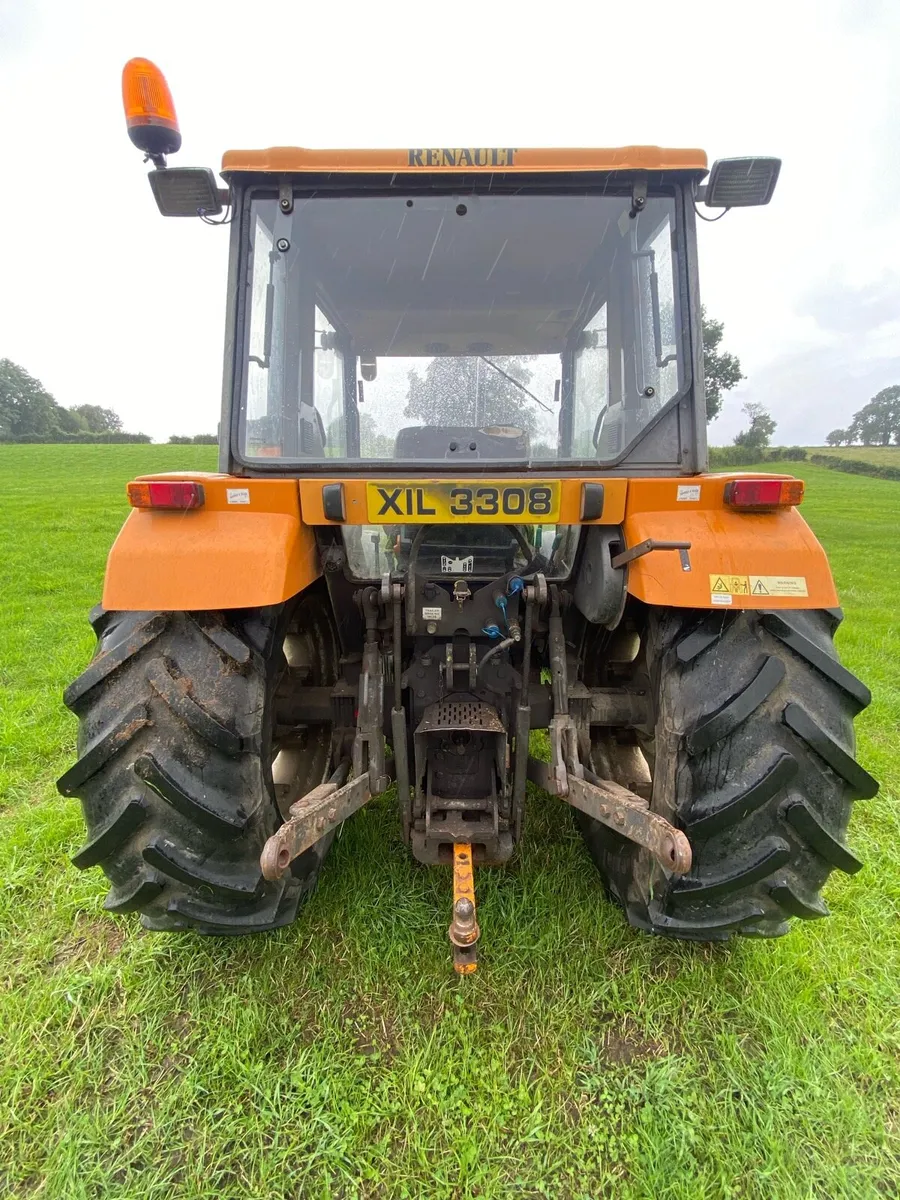 Renault 335 tractor - Image 3
