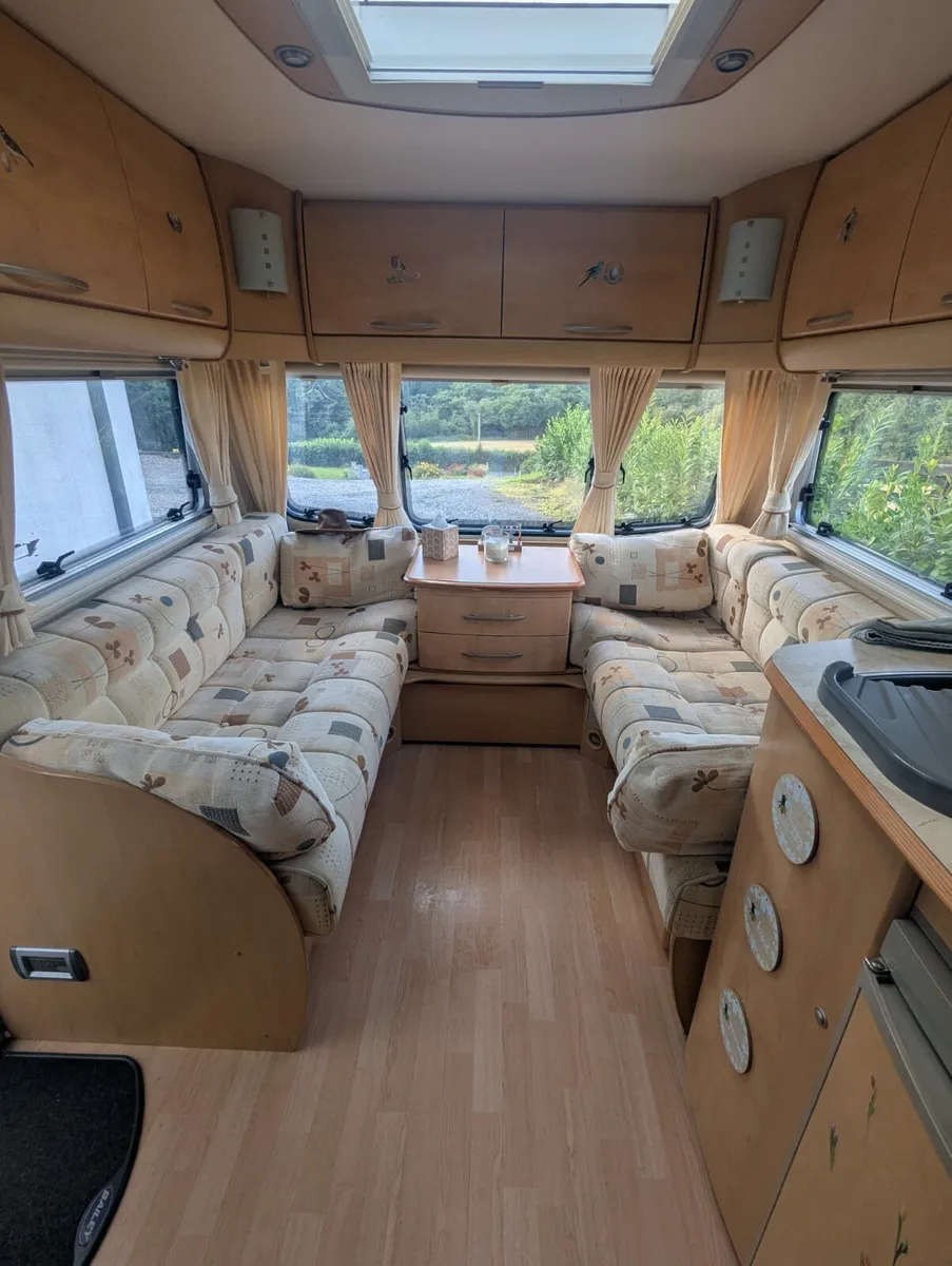 Caravan - Image 1
