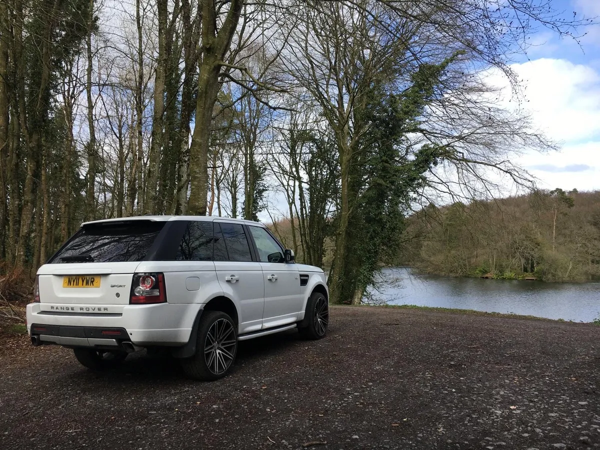 Range Rover Sport Autobiography 2011 - Image 2