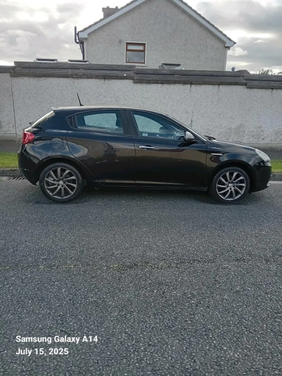 ALFA ROMEO GIULIETTA 1.6 JTDM-2 VELOCE - Image 2