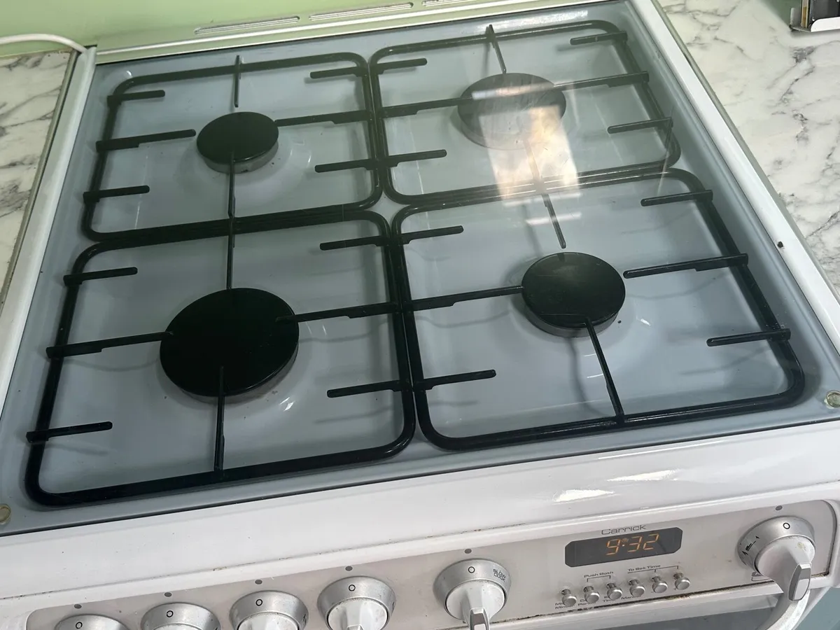 Gas Cooker - Image 1