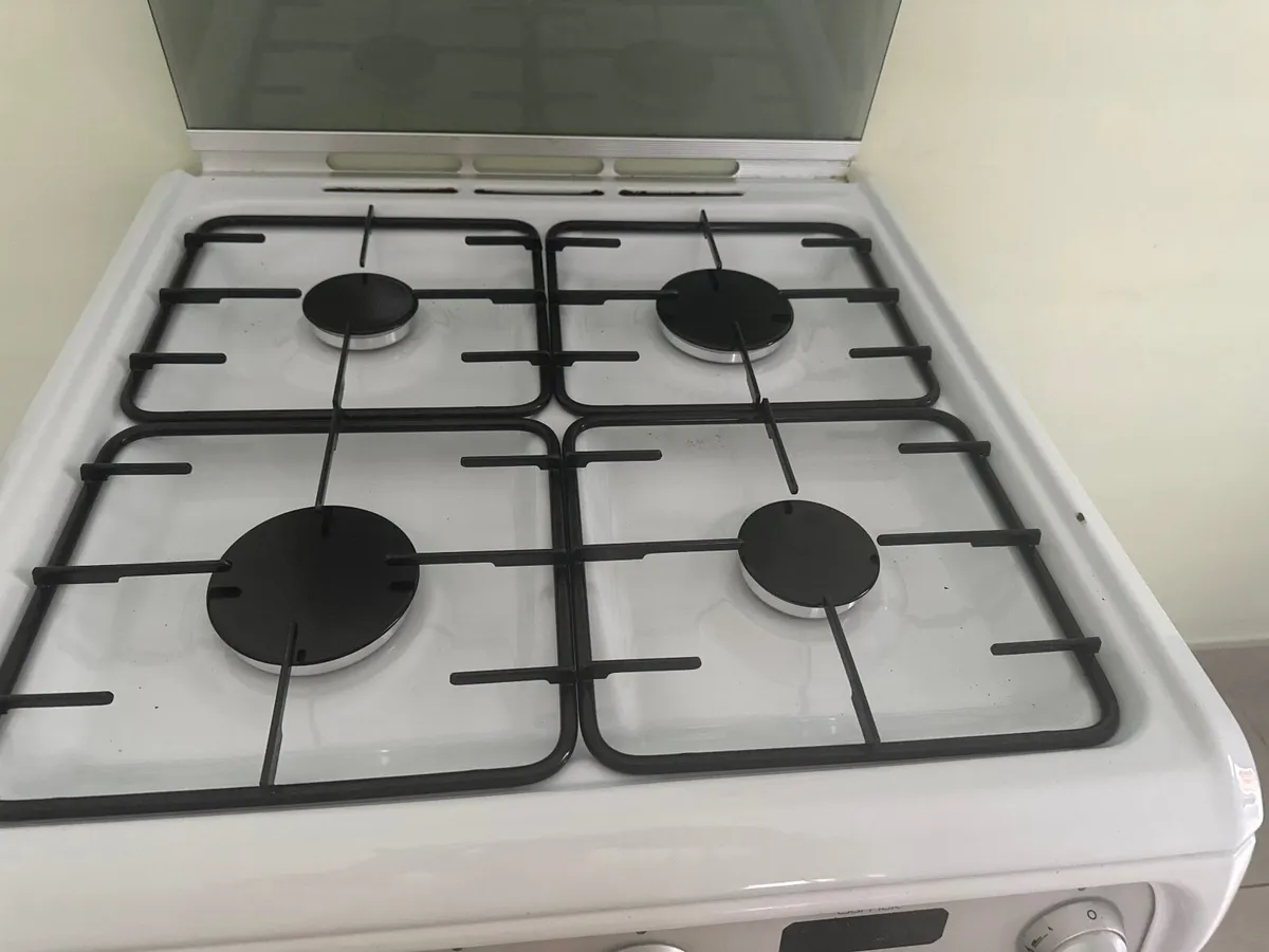 Gas Cooker - Image 3