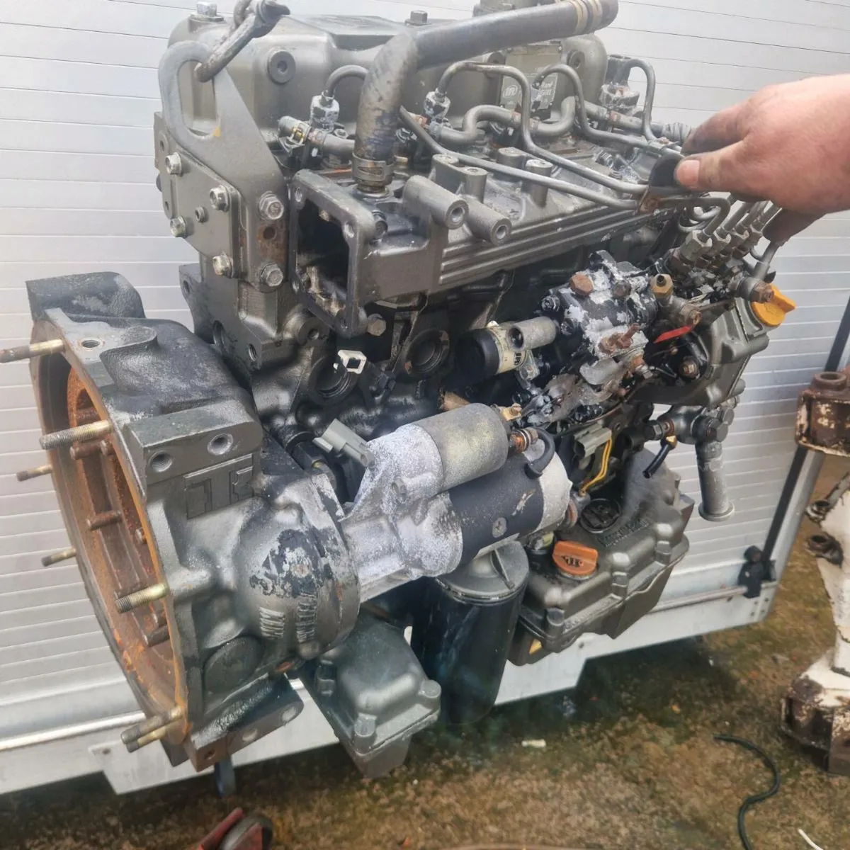 Yanmar 4TNE86 4 cylinder diesel engine - Image 2