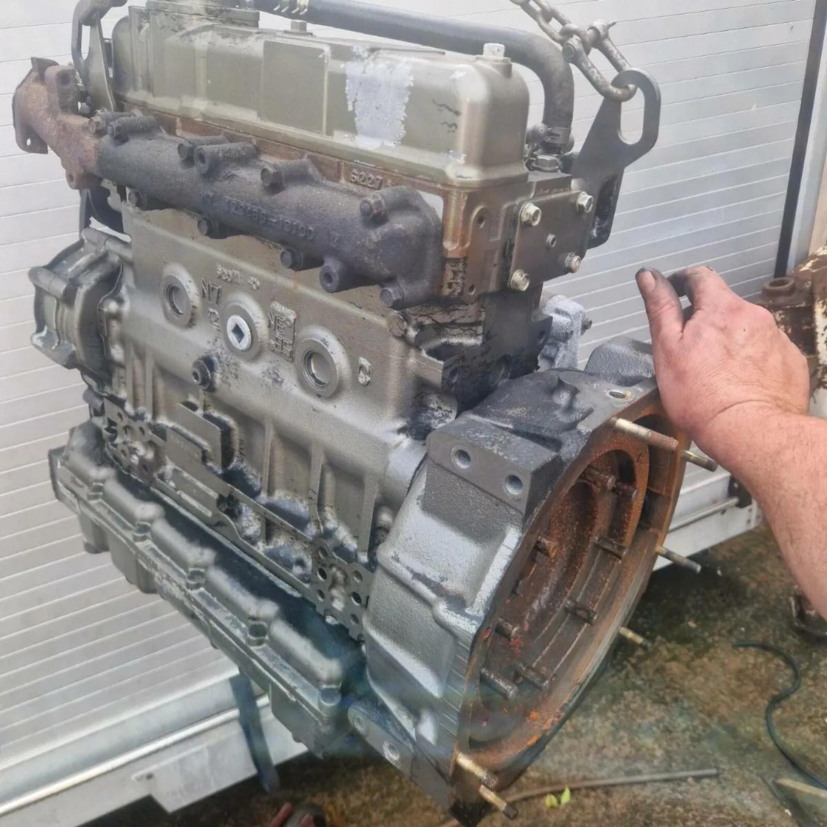 Yanmar 4TNE86 4 cylinder diesel engine - Image 4