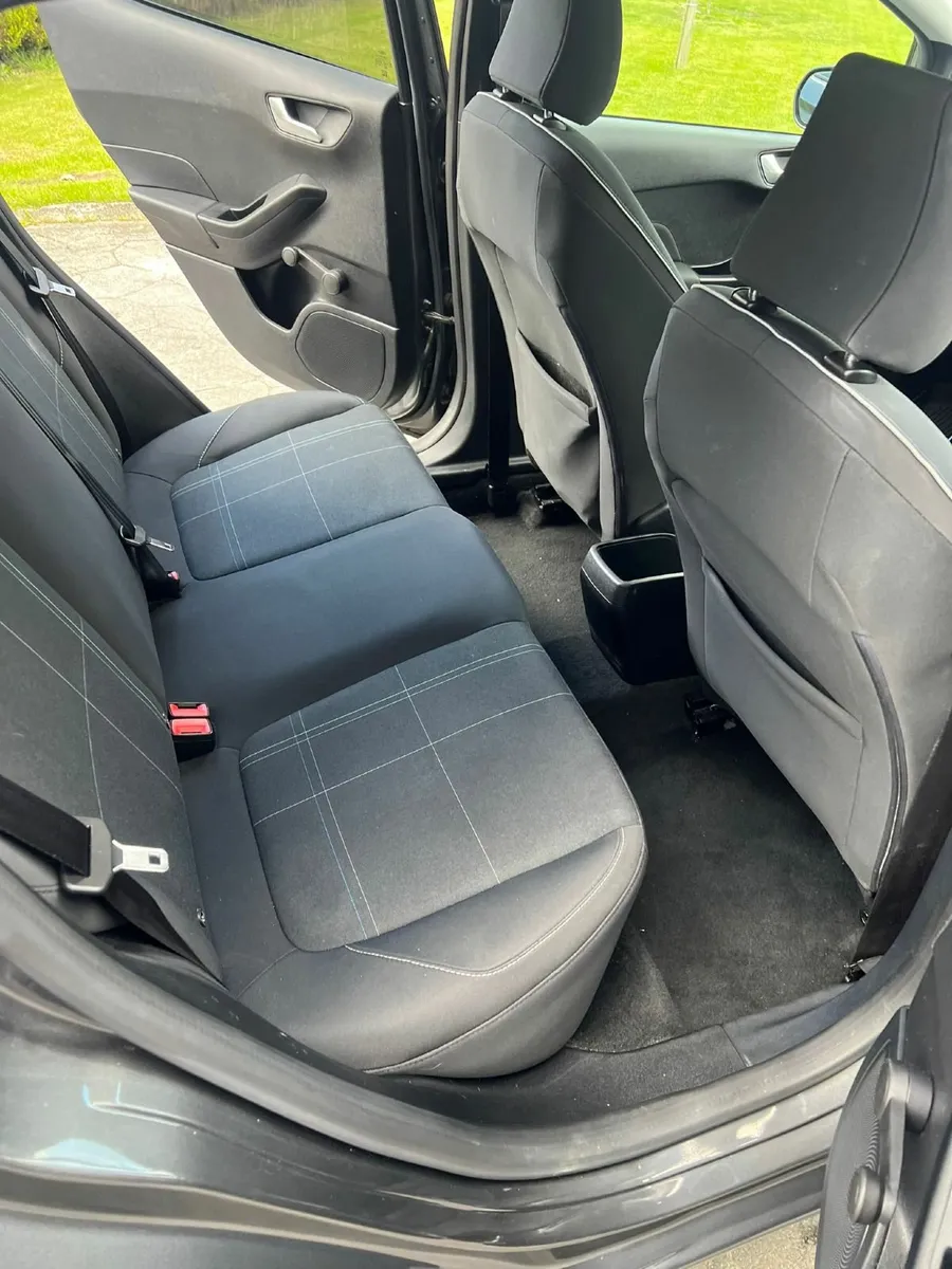 Ford Fiesta 2018 - Image 4
