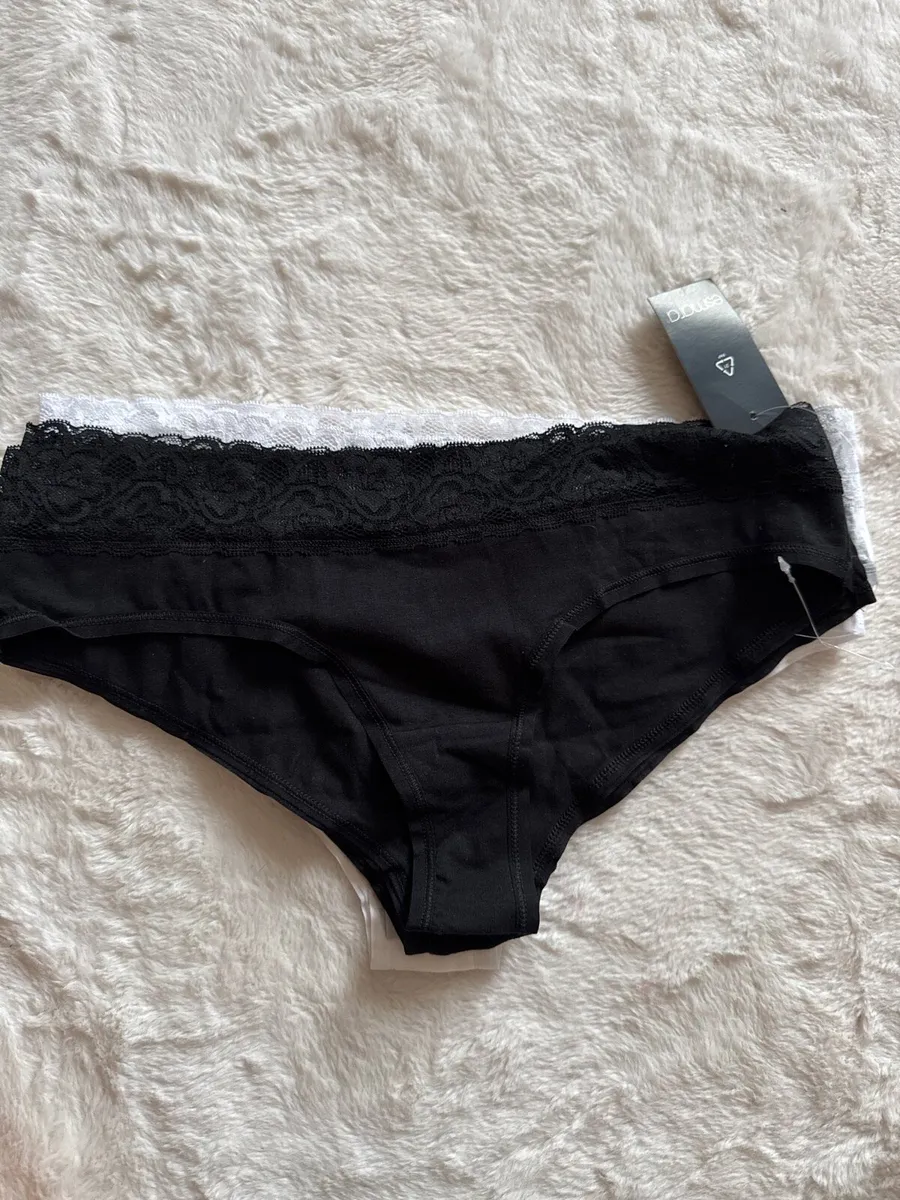 Panties set - Image 1