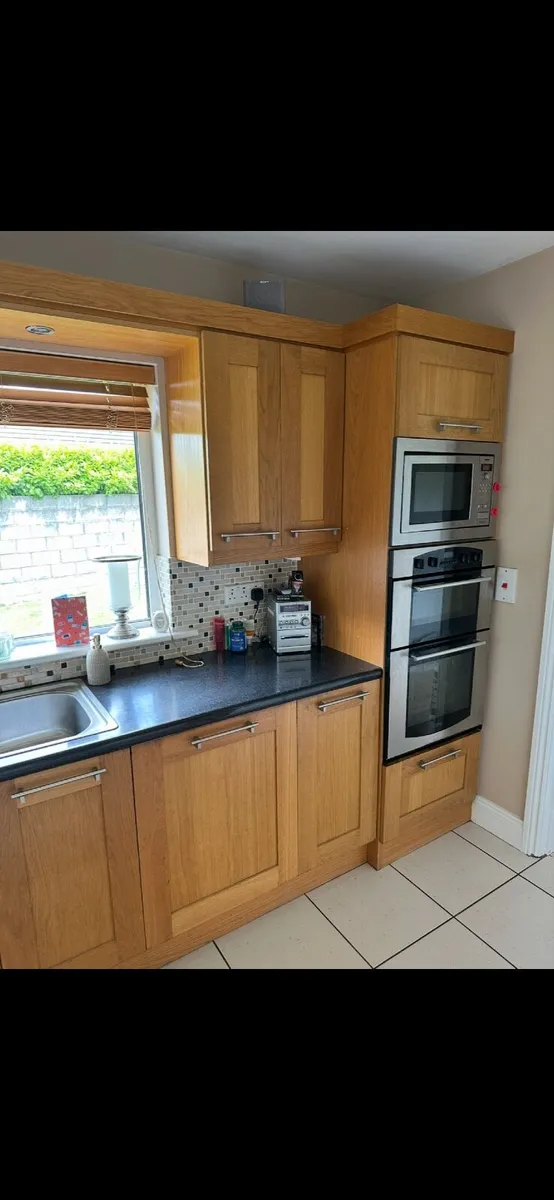 Solid Oak Kitchen - Image 4