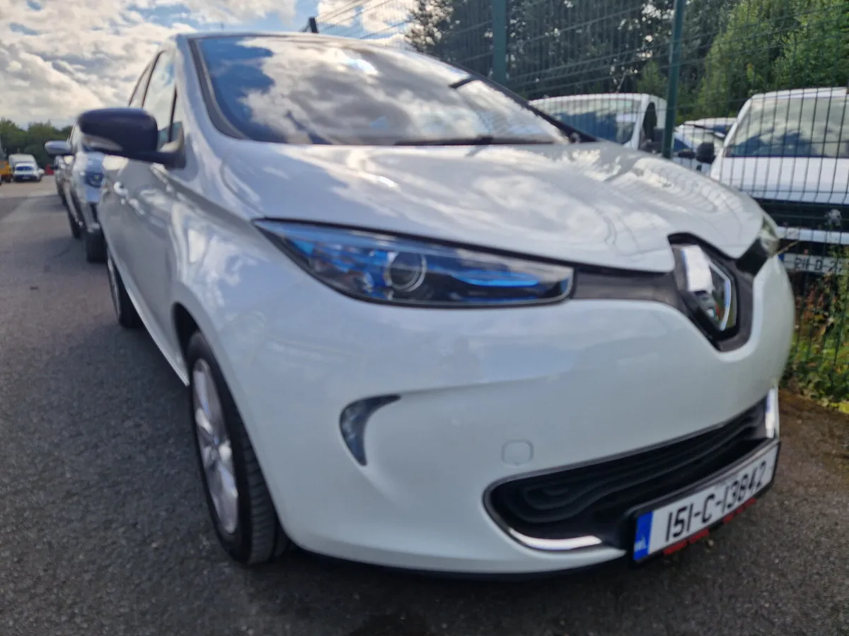 Renault Zoe  , NCT 27 ,LOW KMS ,4 DOOR ,STUNNING - Image 1