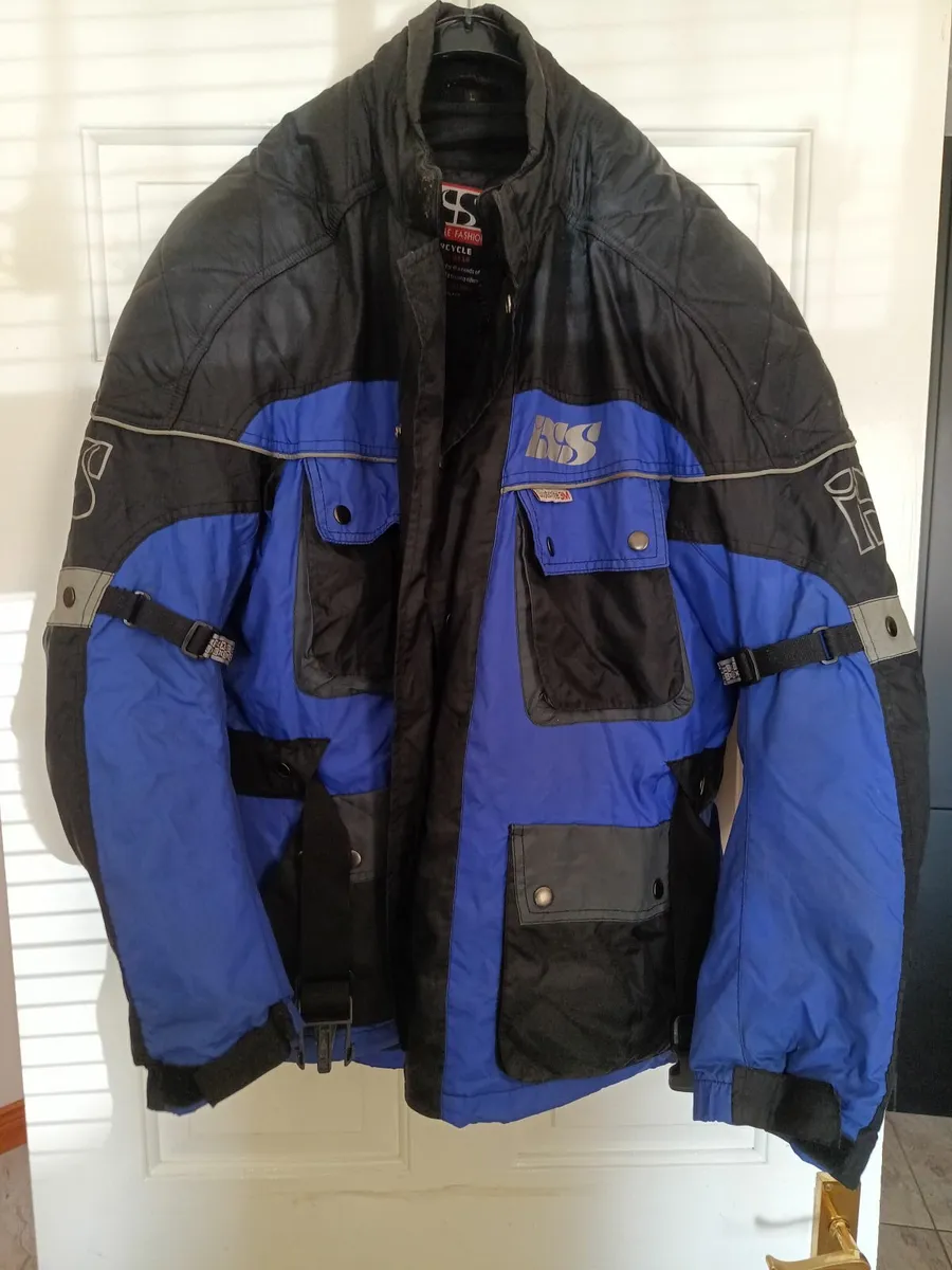 IXS Motorcycle jacket Size L, removable lining. - Image 1
