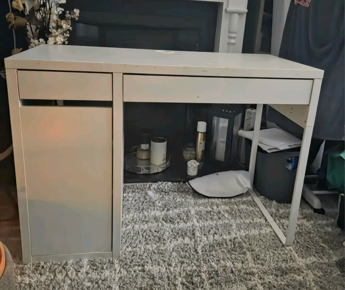 Ikea desk - Image 1