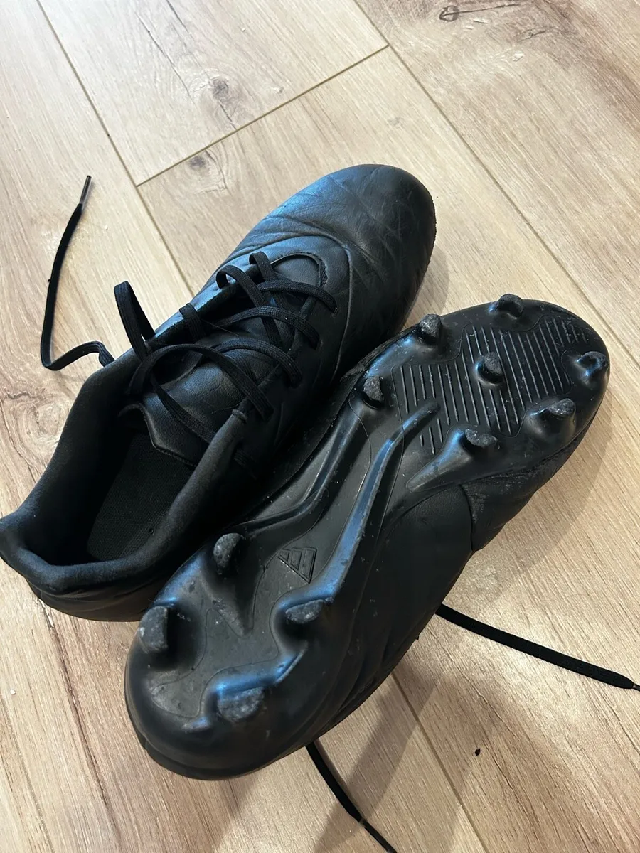 Football Soccer shoes - Image 2