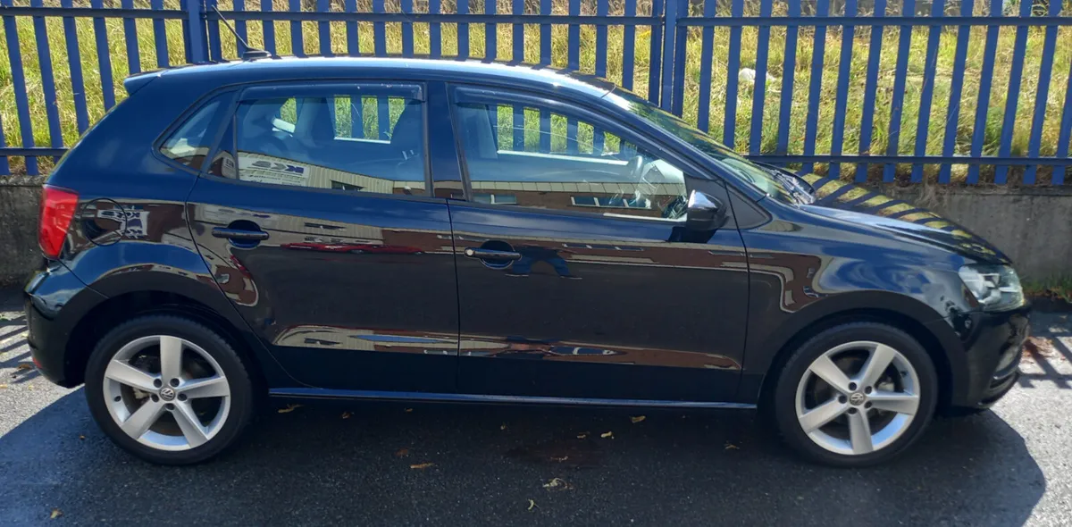 171 VOLKSWAGEN POLO *LOW MILEAGE* - Image 2