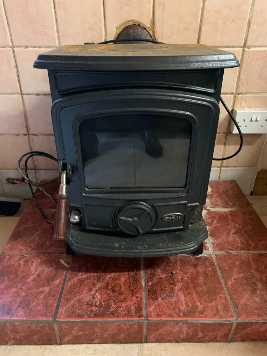 Stanley Oil Stove - €500 - Image 1
