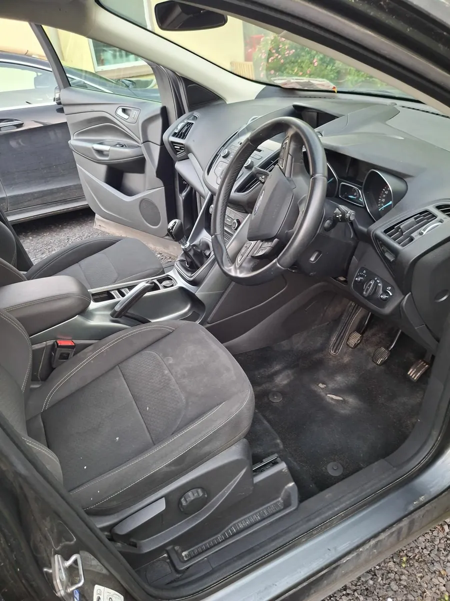 Ford Kuga 2019 - Image 4