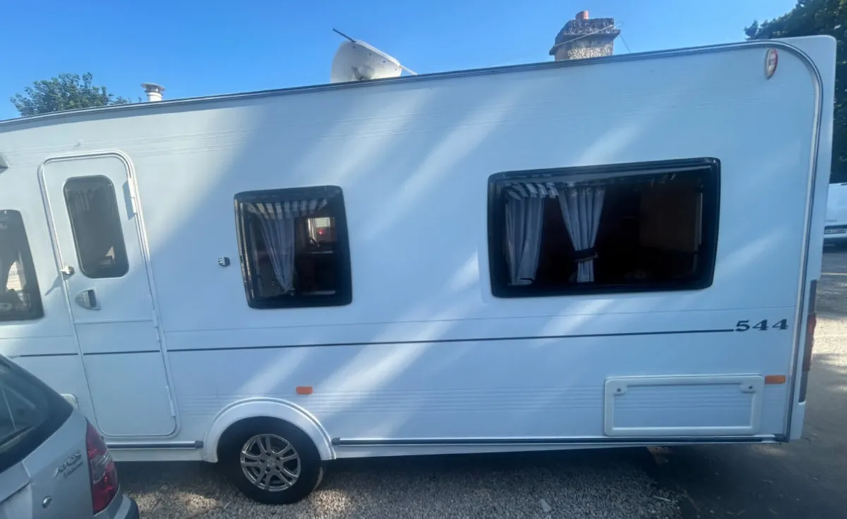 Elddis Avante Club - Image 1