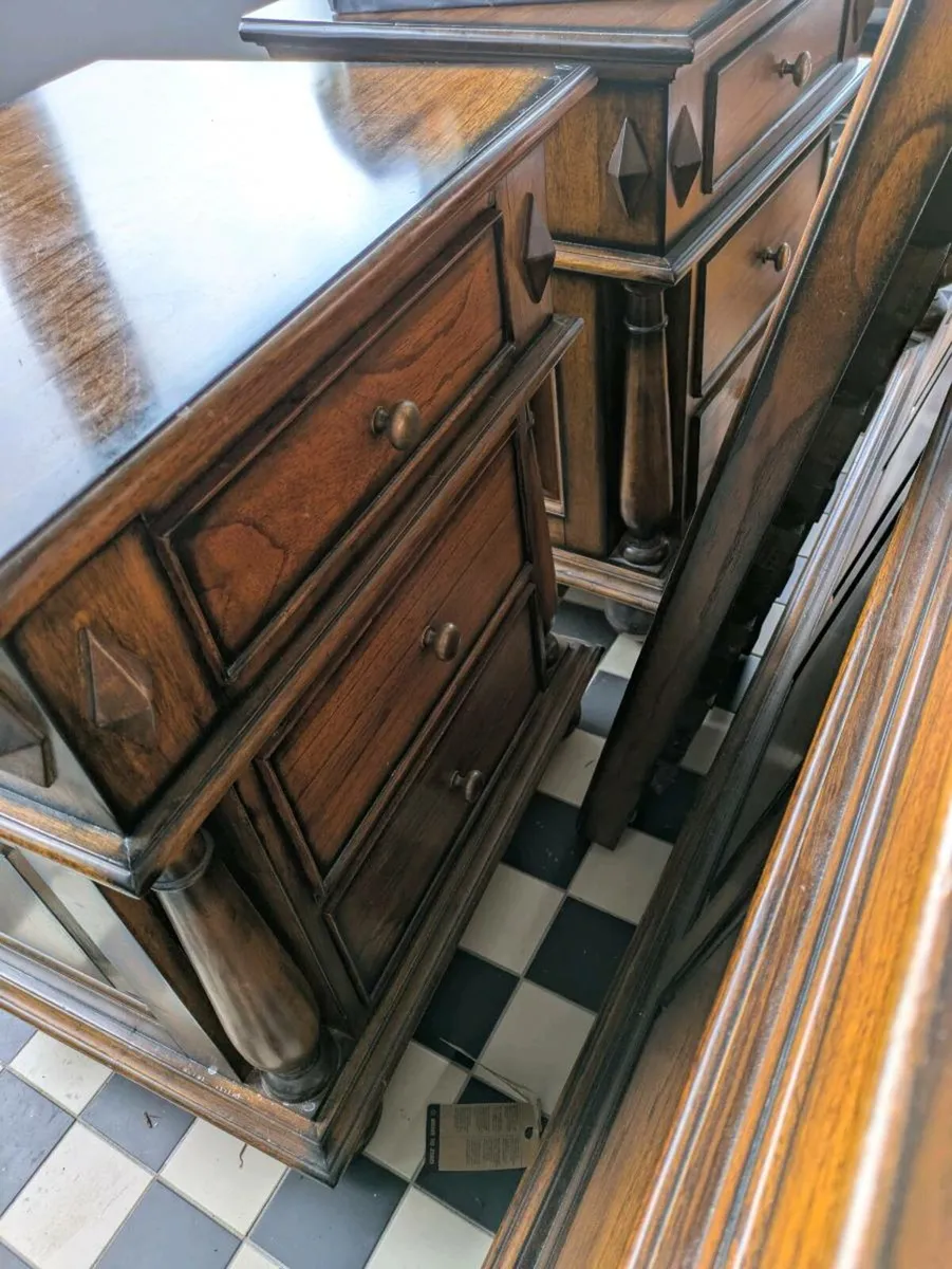 Beds - Image 1