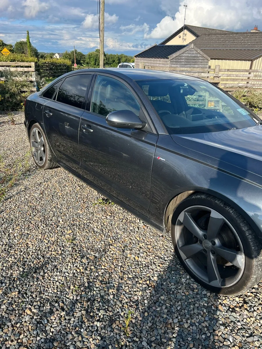 Car - Image 2