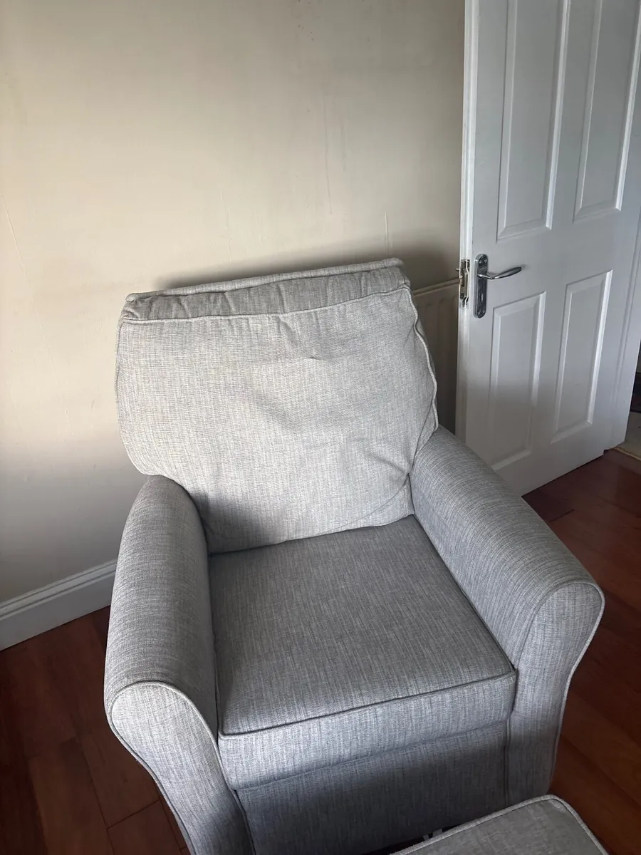 Rocking chair - Image 2